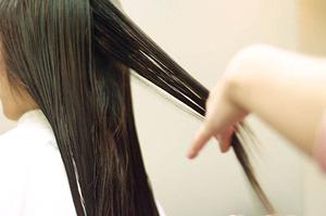 最新の設備でインプラント治療ができる