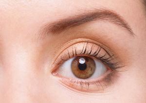 生理前にニキビが出来やすくなる原因は